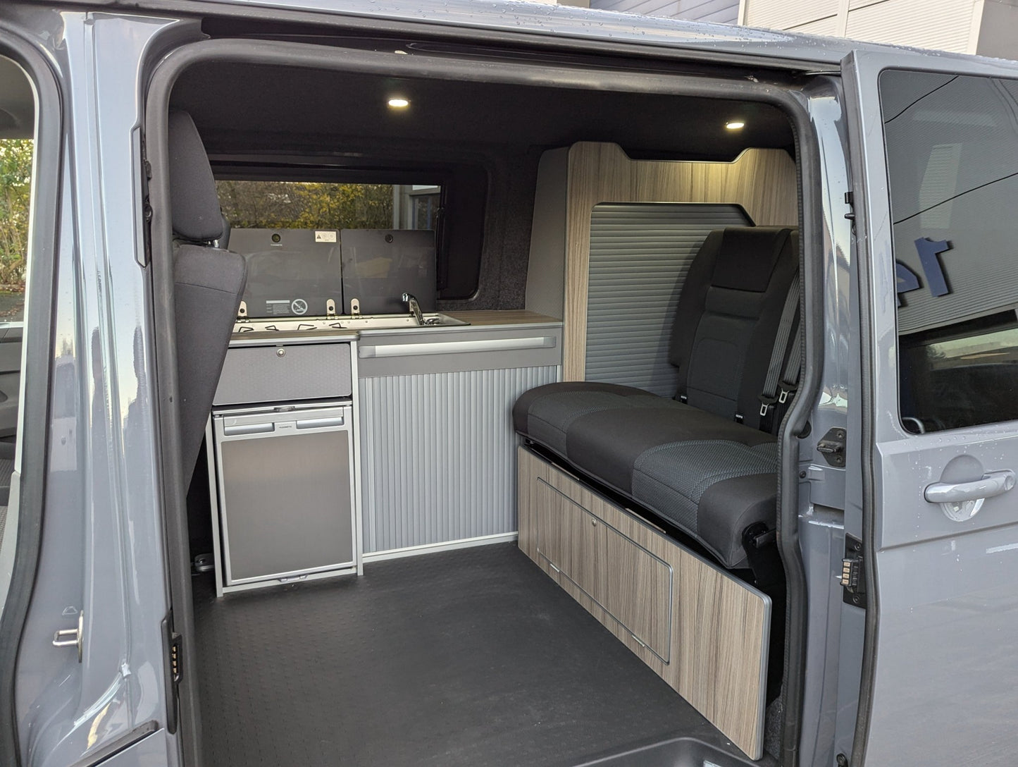 NEW Transporter - System 50L for Volkswagen Transporter SWB (NOT including fridge) - Vangear UK