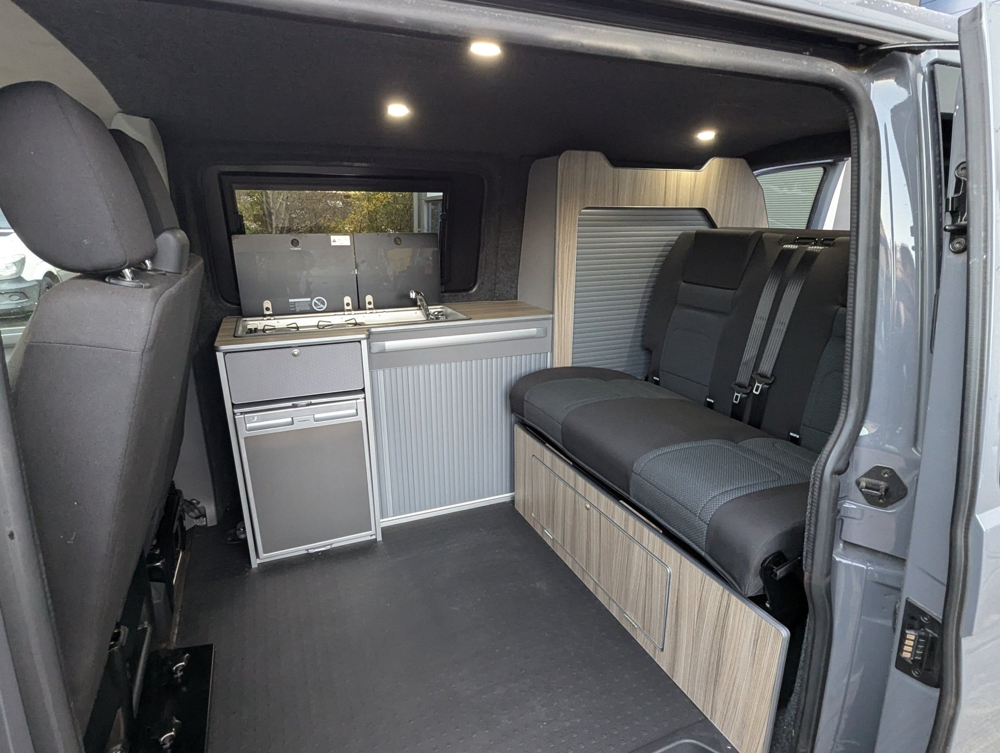 NEW Transporter - System 50L for Volkswagen Transporter SWB (NOT including fridge) - Vangear UK