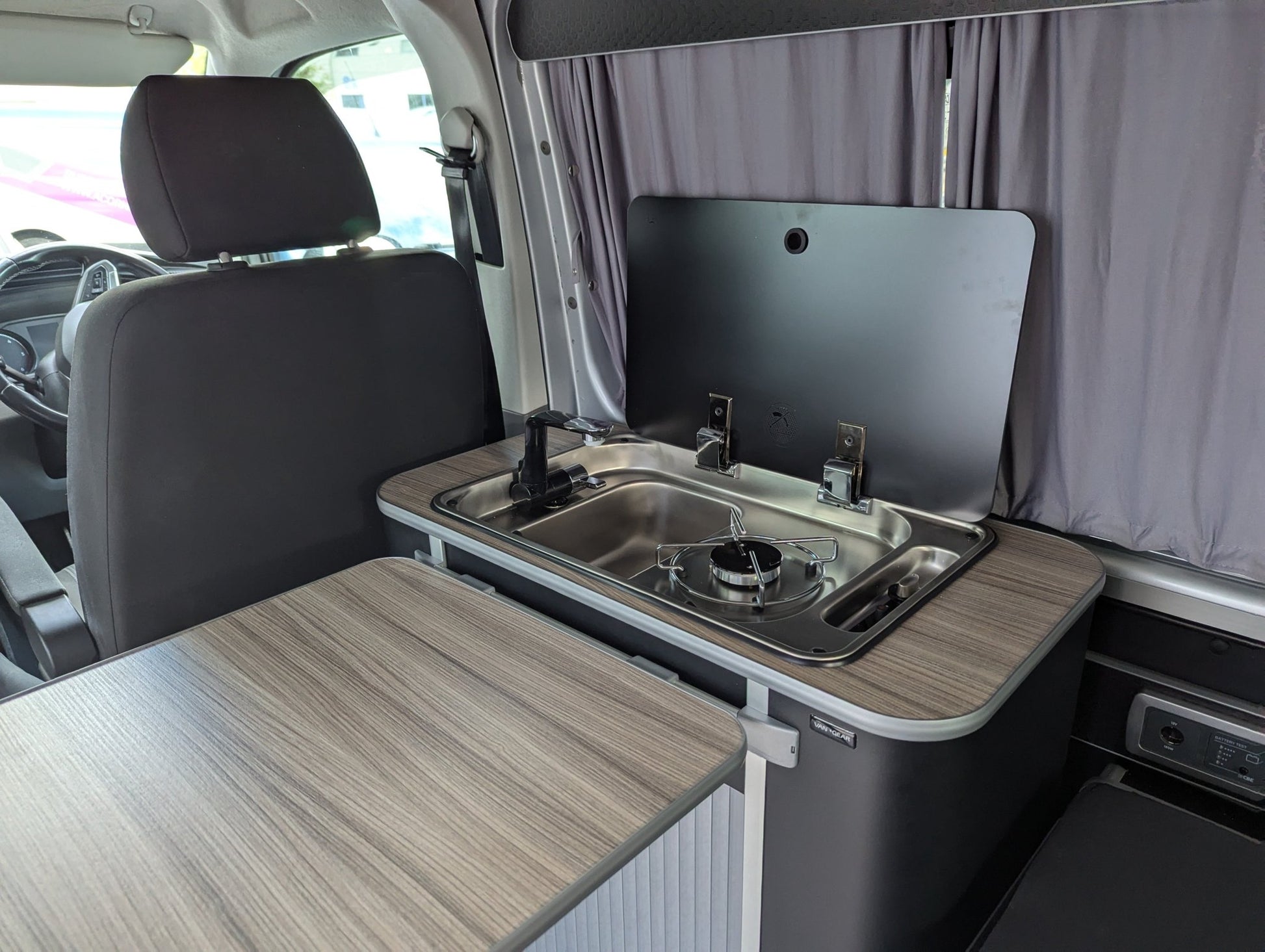 SPECIAL OFFER Vangear Kombi - Pod Campervan kitchen unit (Black) - Vangear UK